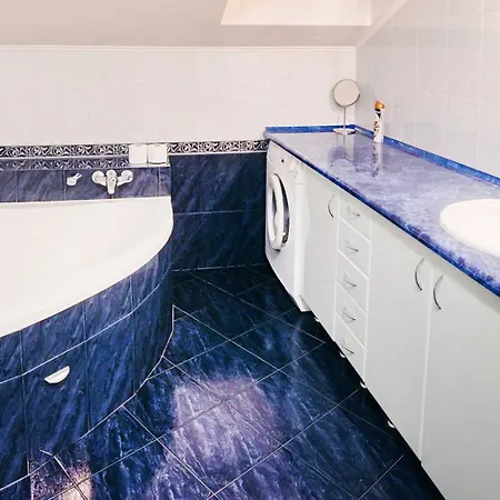 Apartamento 4 х кімнатні біля вокзалу