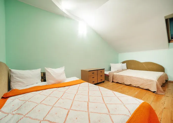 4 х кімнатні біля вокзалу